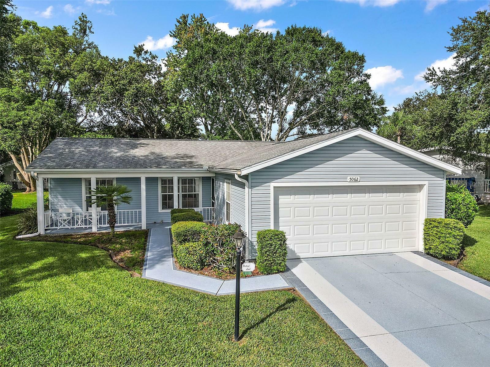 Property Photo: 5062 El Destino Drive FL 34748