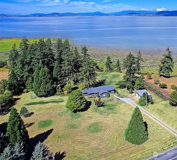 1061  Utsalady Road  Camano Island WA 98282 photo