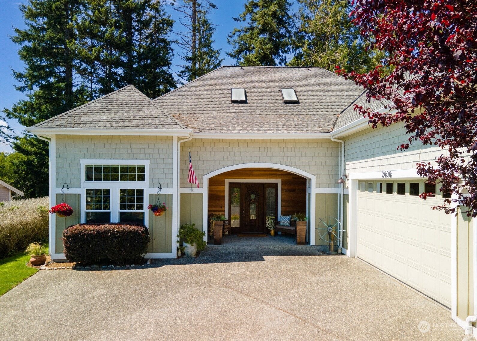 Property Photo:  2606 Washington Blvd  WA 98221 