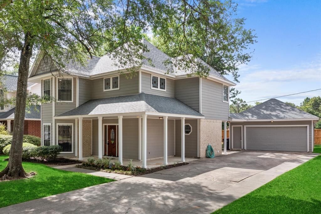 Property Photo: 9802 Cherokee Street TX 77521