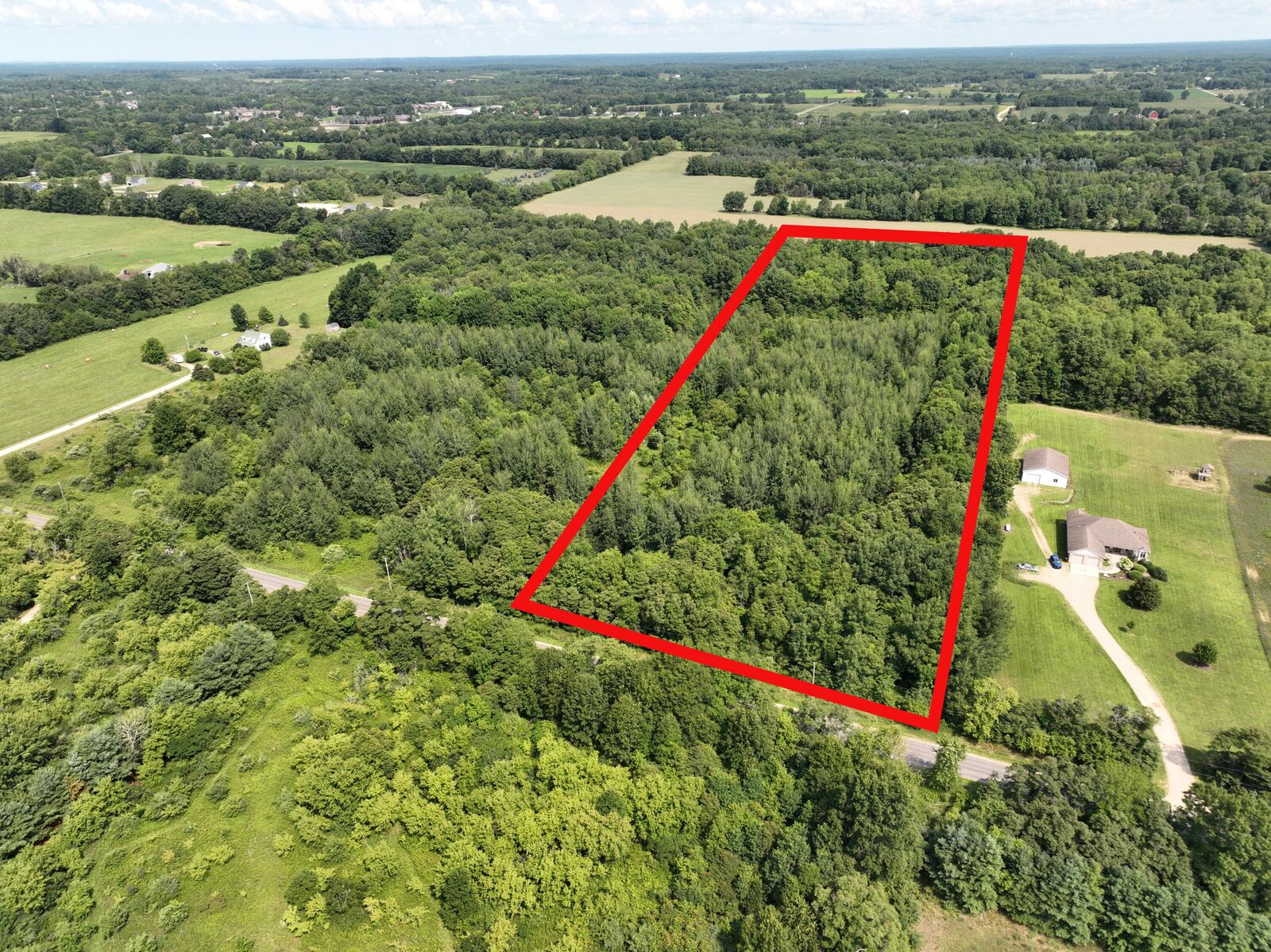 Property Photo: 561 E 128th Street MI 49327