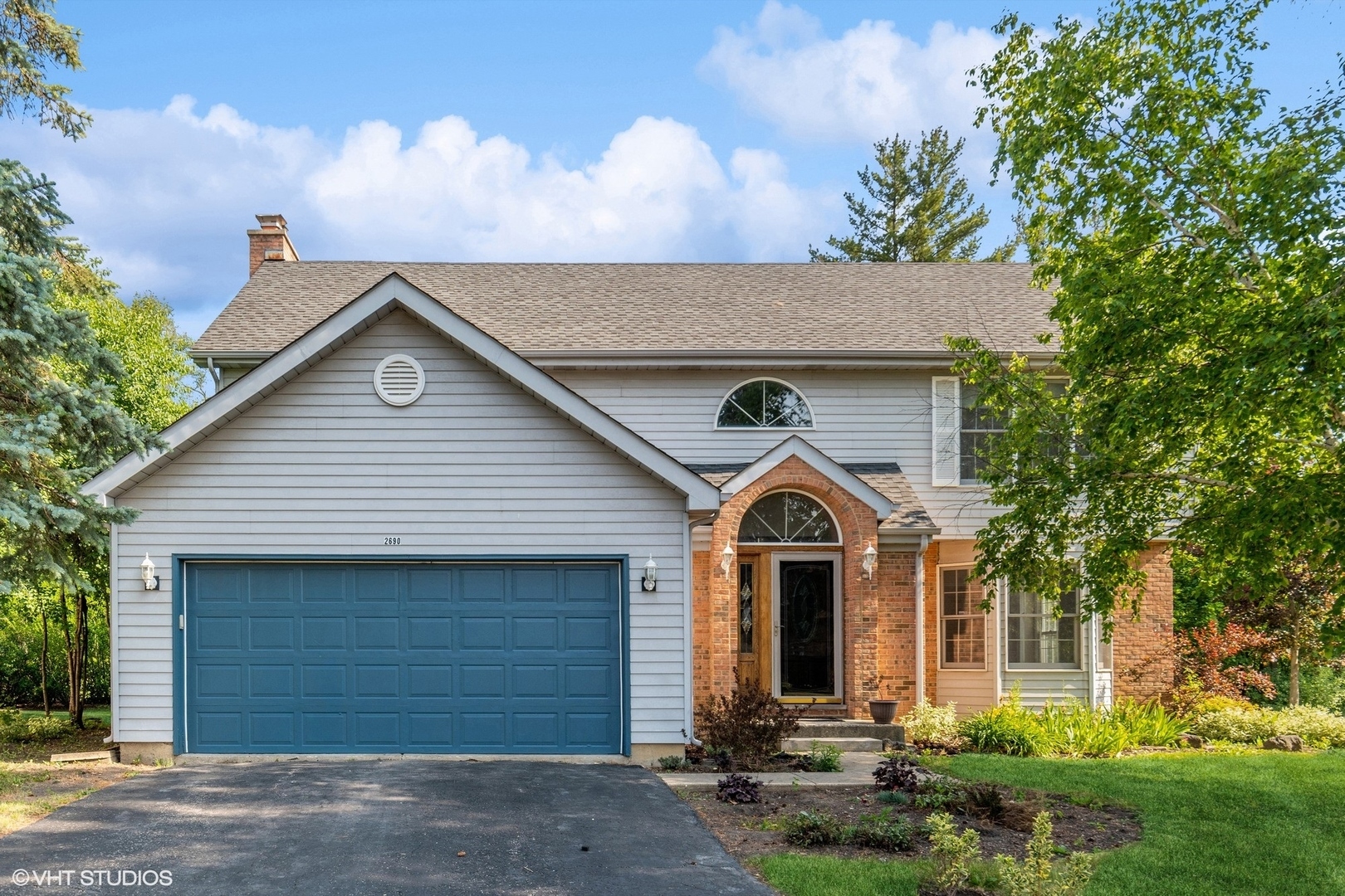 Property Photo:  2690 Briarwood Lane  IL 60025 