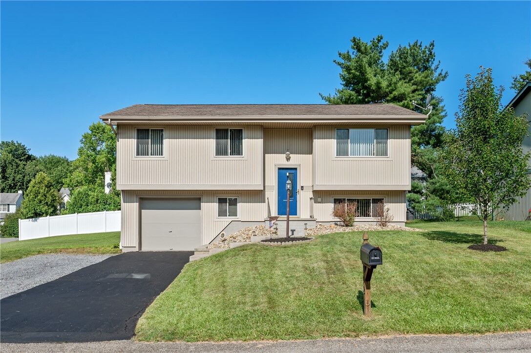 Property Photo: 102 Opal Court PA 16066