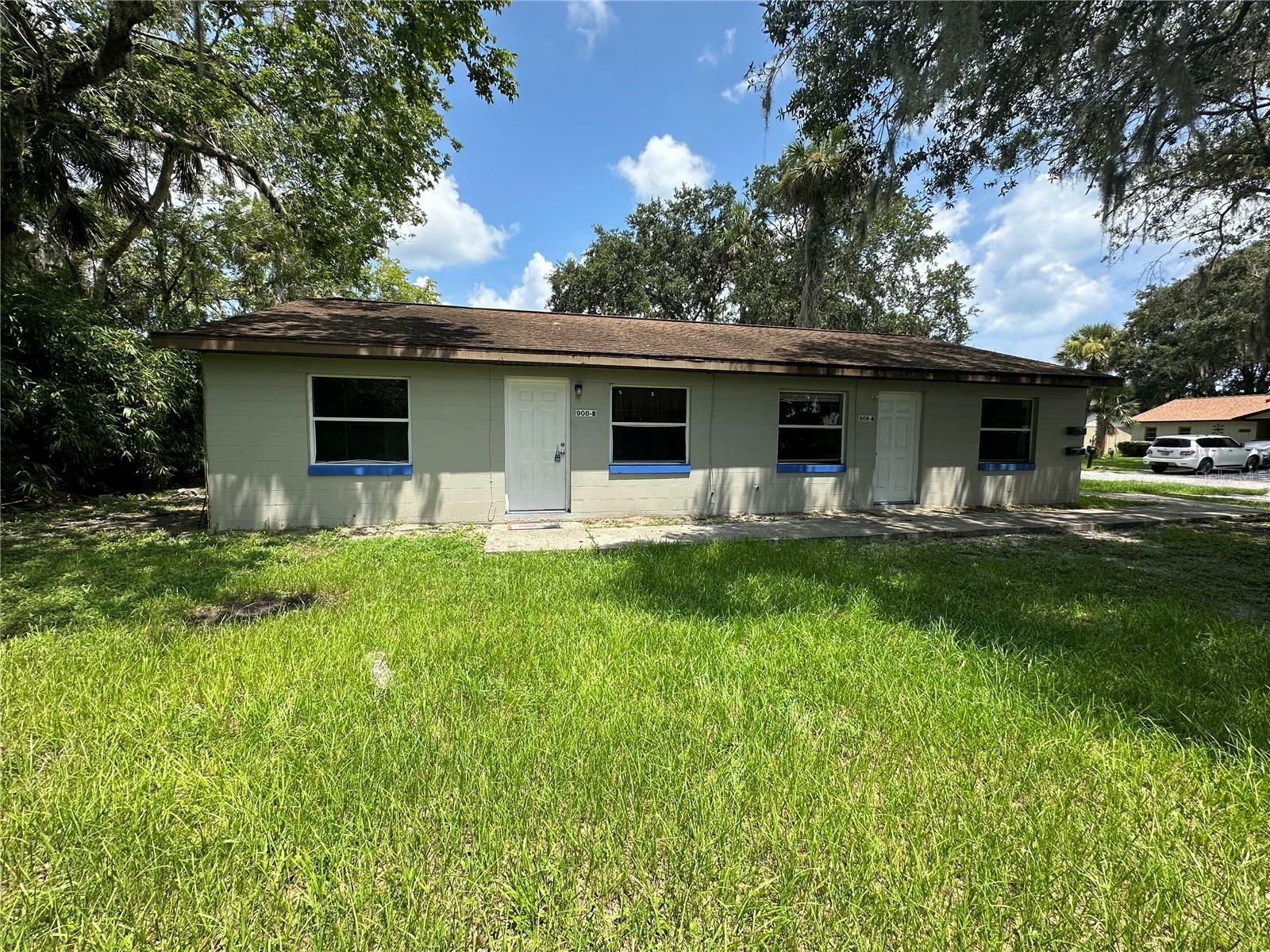 Property Photo:  908 Lora Street  FL 32114 