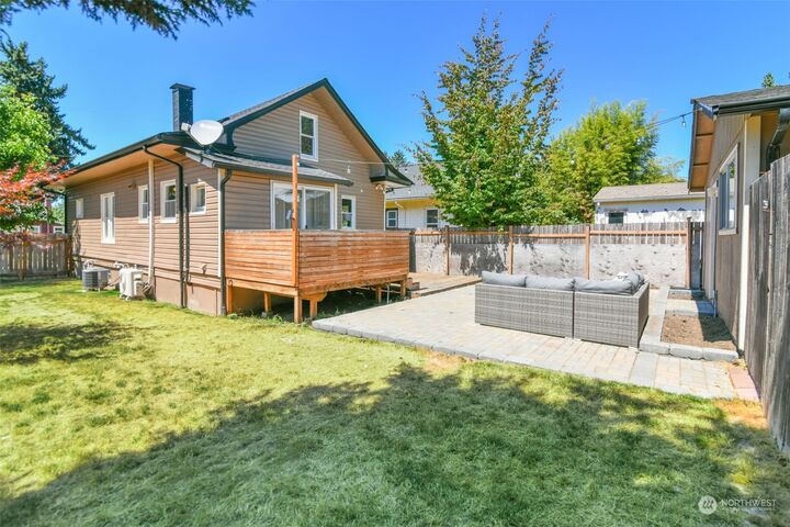 Property Photo:  1411 S Adams Street  WA 98405 