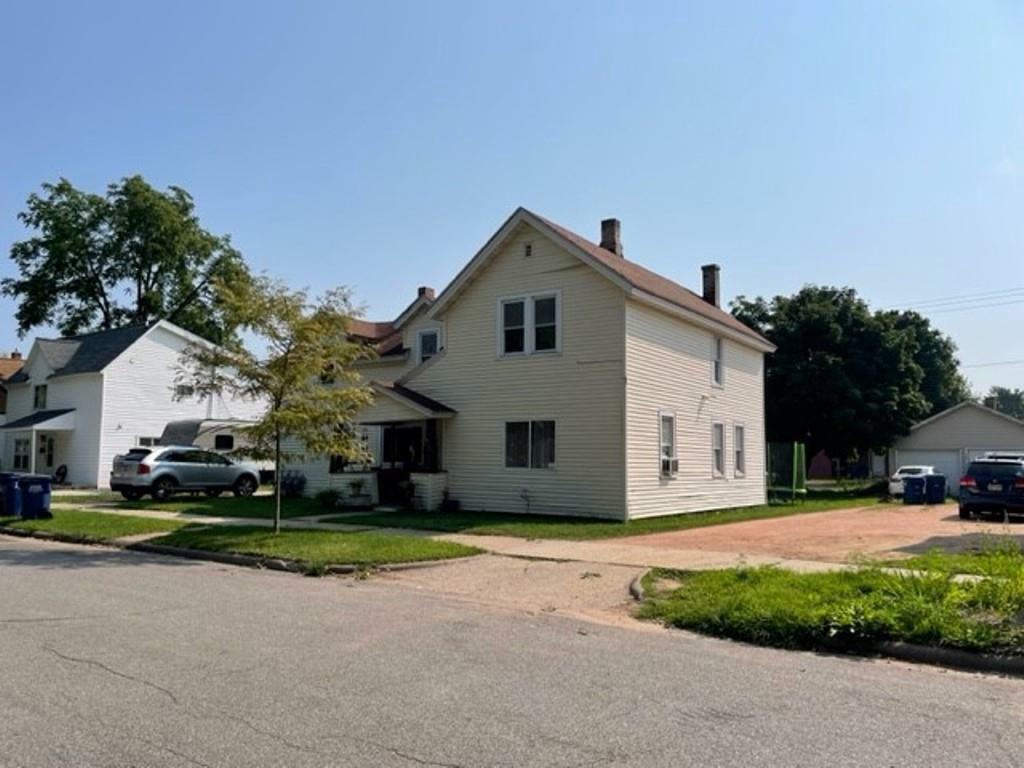 Property Photo:  915 South 4th Avenue  WI 54401 