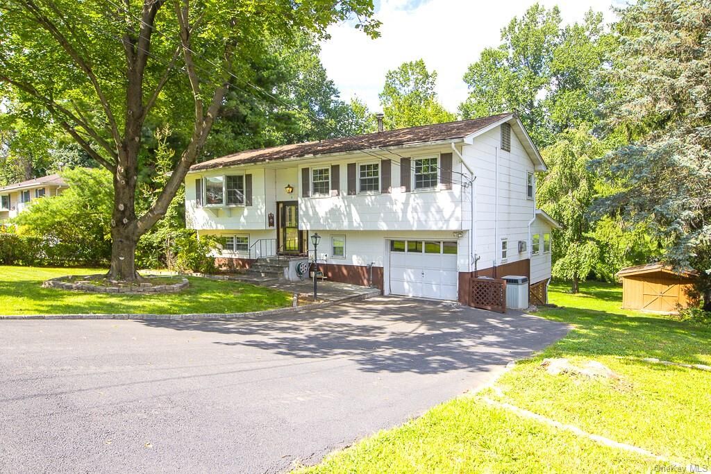 Property Photo: 5 Gilmore Drive NY 10980