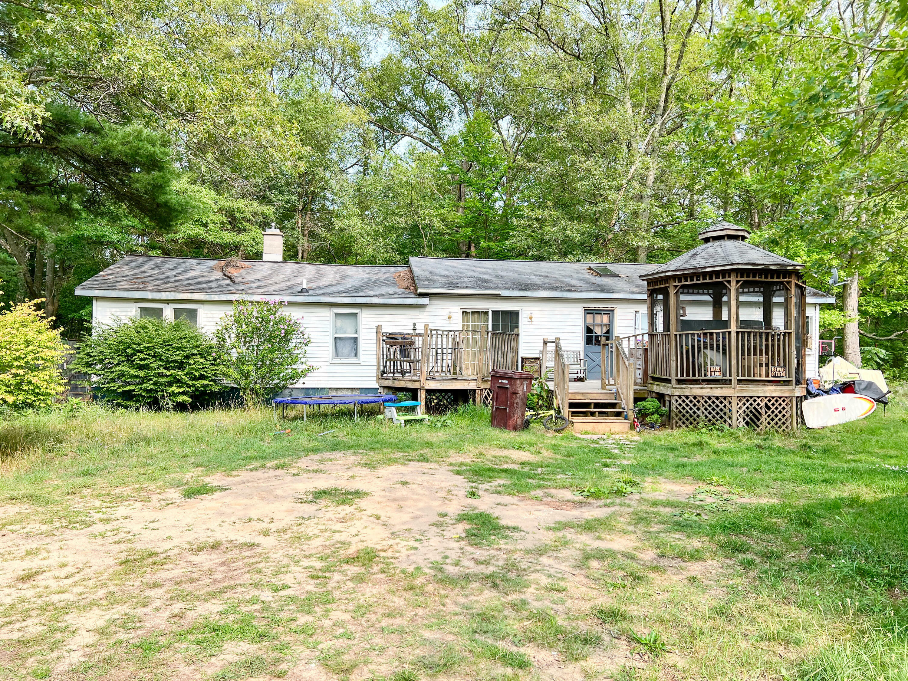 Property Photo:  255 E River Road  MI 49445 