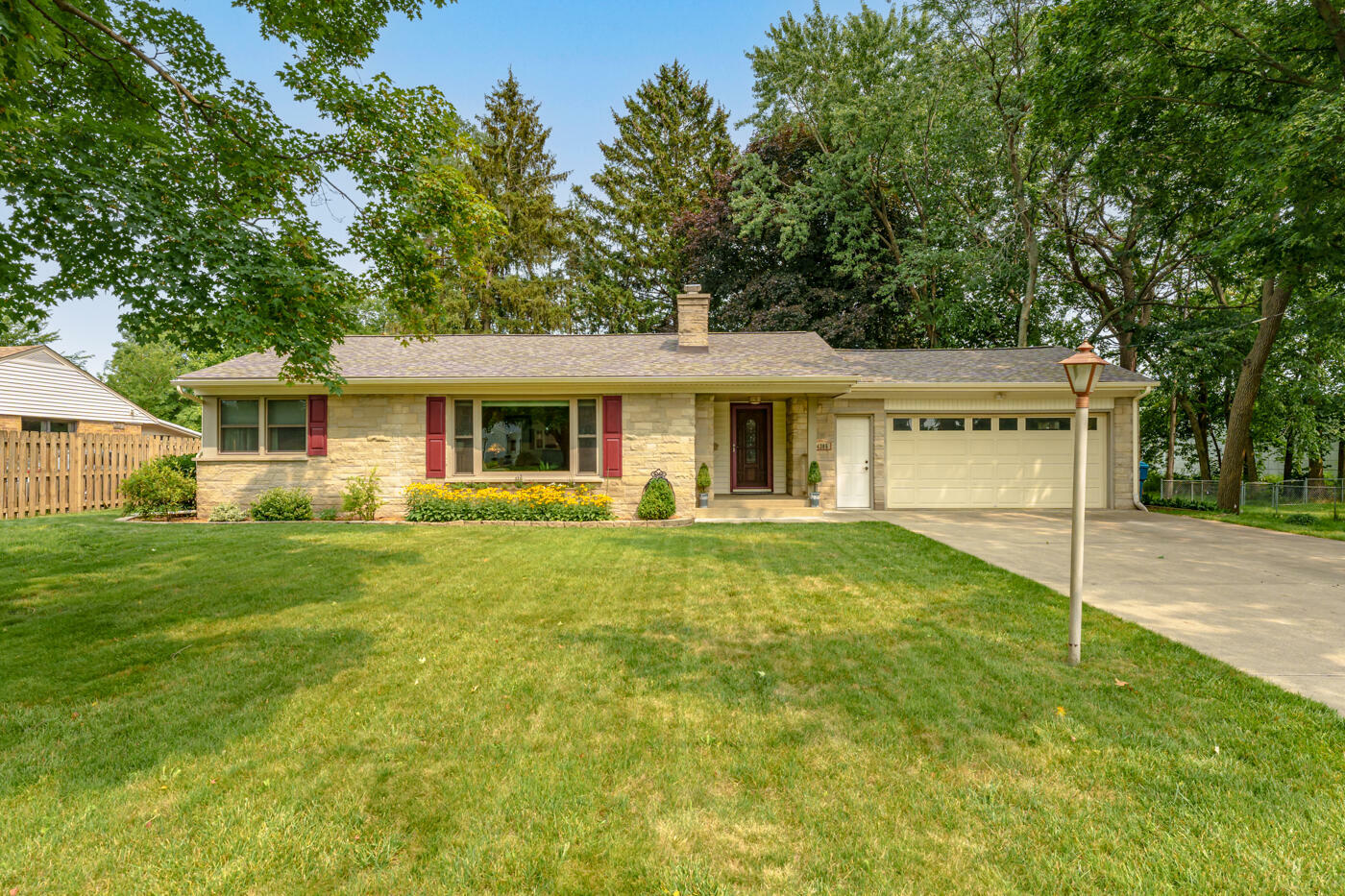 Property Photo:  4305 Somerset Avenue  MI 49001 