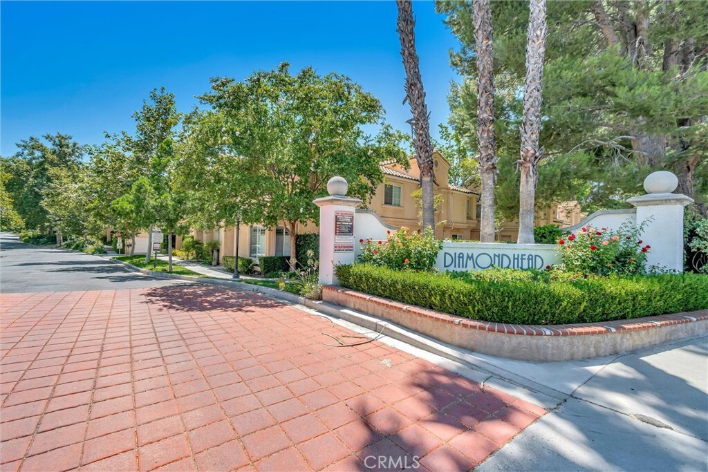 Property Photo: 25216 Steinbeck Avenue D CA 91381