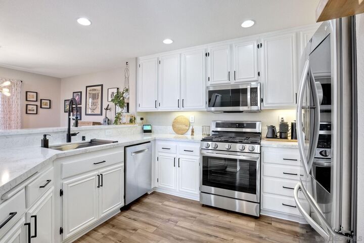 Property Photo:  1259 Natoma Way A  CA 92057 