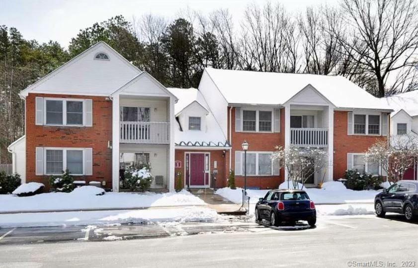 Property Photo: 1 Concorde Way B1 CT 06096