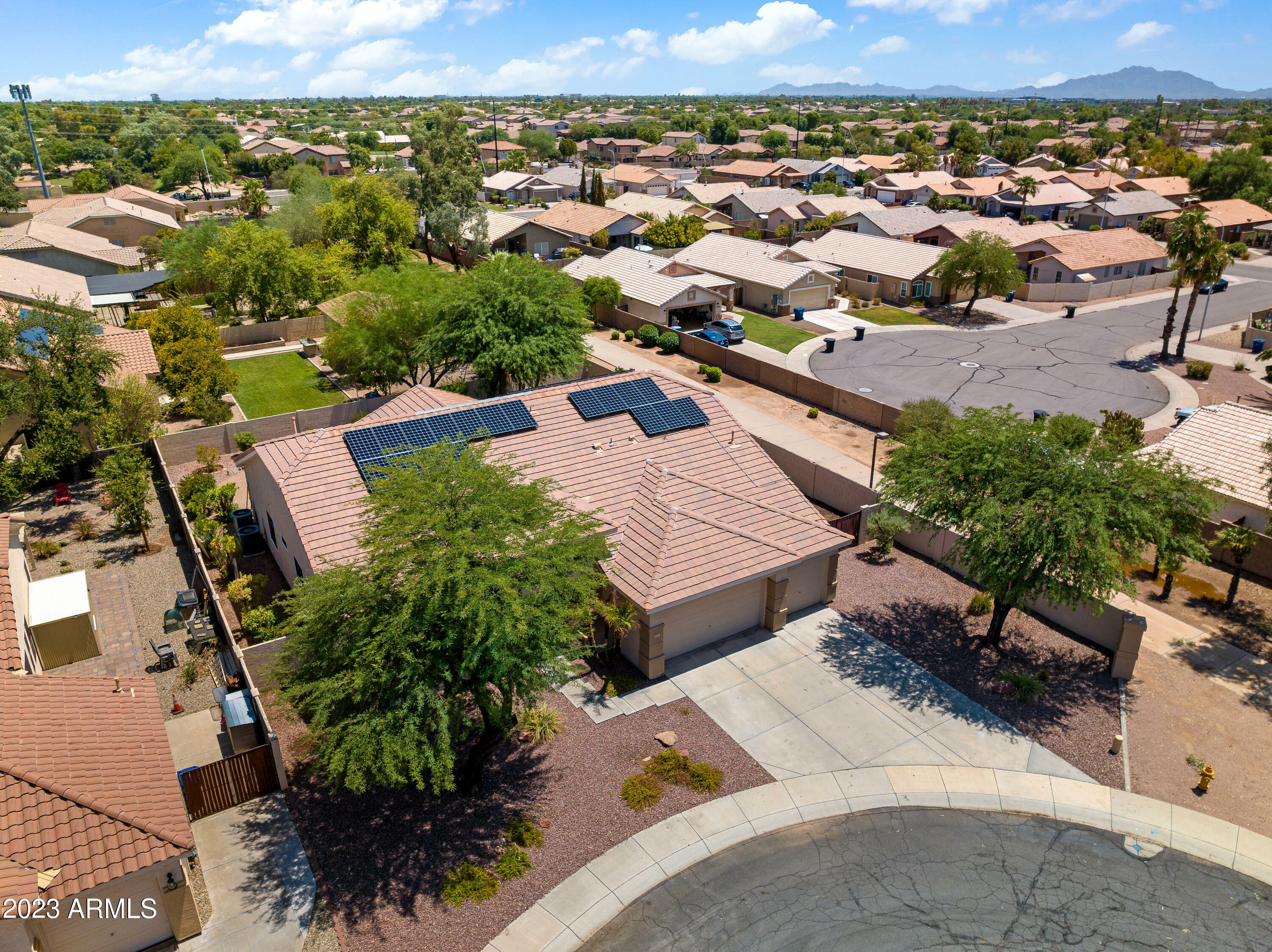 Property Photo:  631 N Edith Court  AZ 85225 