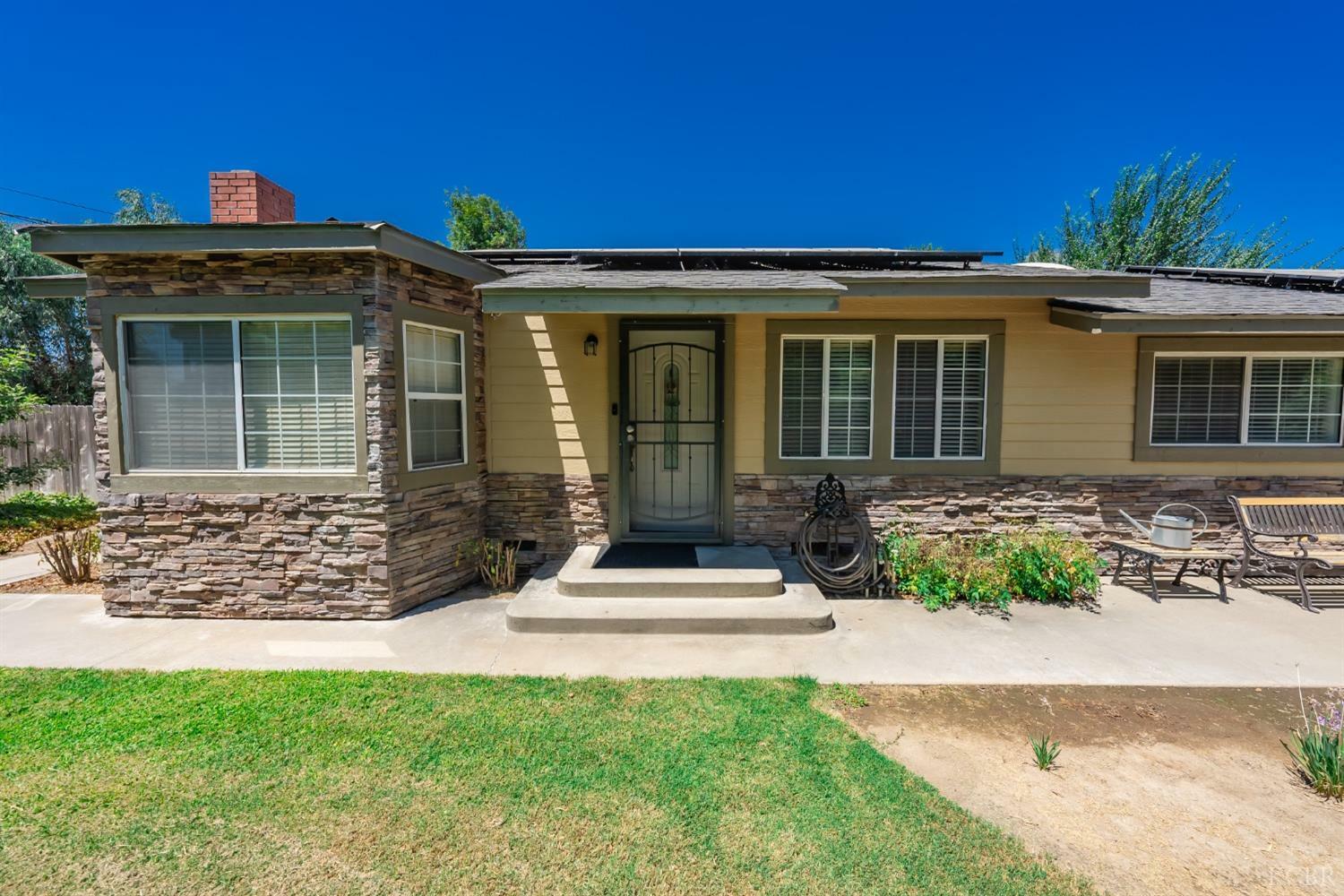 Property Photo:  10618 9 1/8 Avenue  CA 93230 