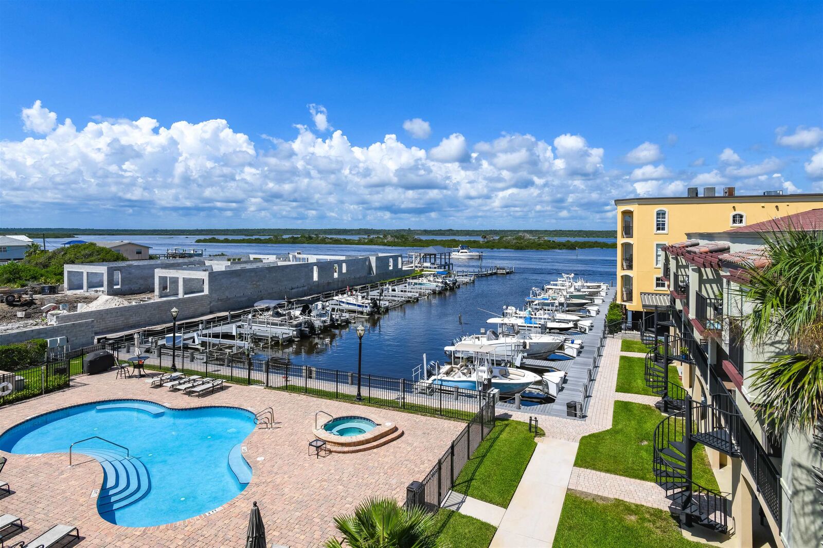 Property Photo: 115 Sunset Harbor Way (Garage &Amp Boat Slip) 303 FL 32080