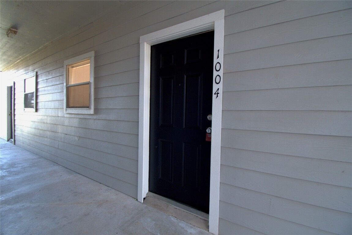 Property Photo:  12166 Metric Boulevard 1004  TX 78758 