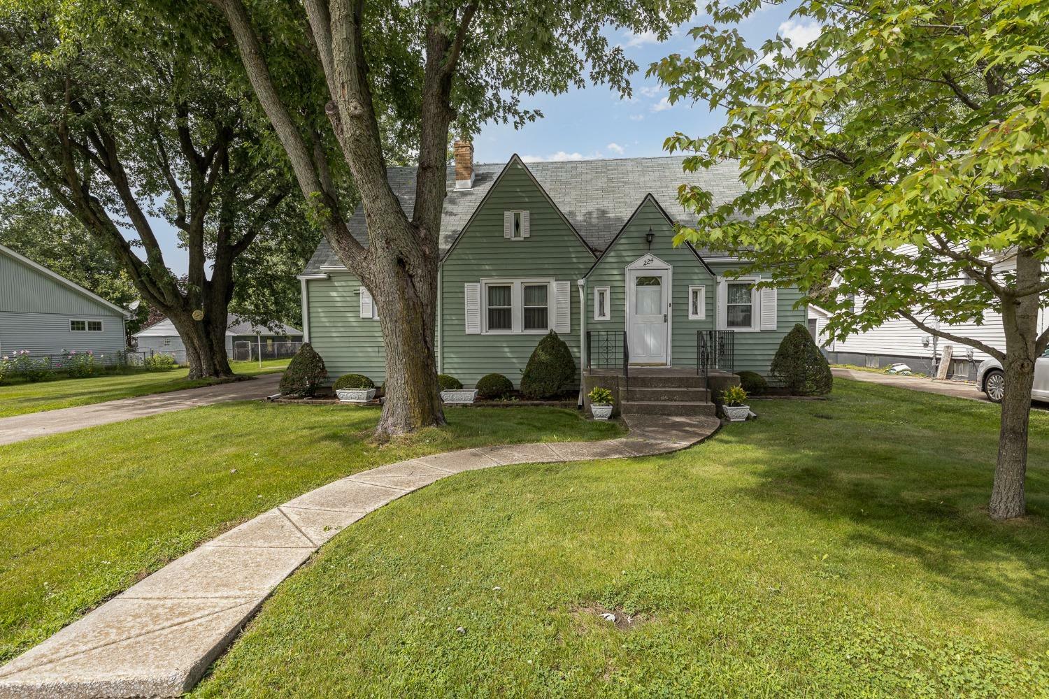 Property Photo:  224 E Wilhelm Street  IN 46375 