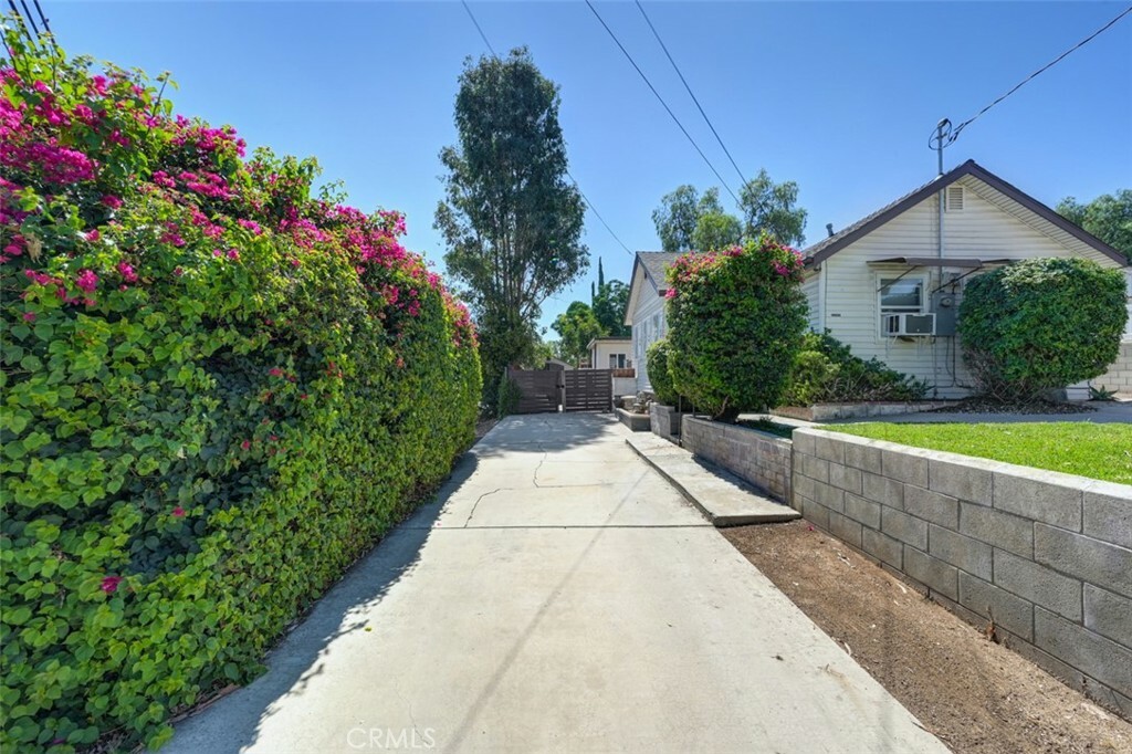 Property Photo:  11908 Hudden Street  CA 92505 