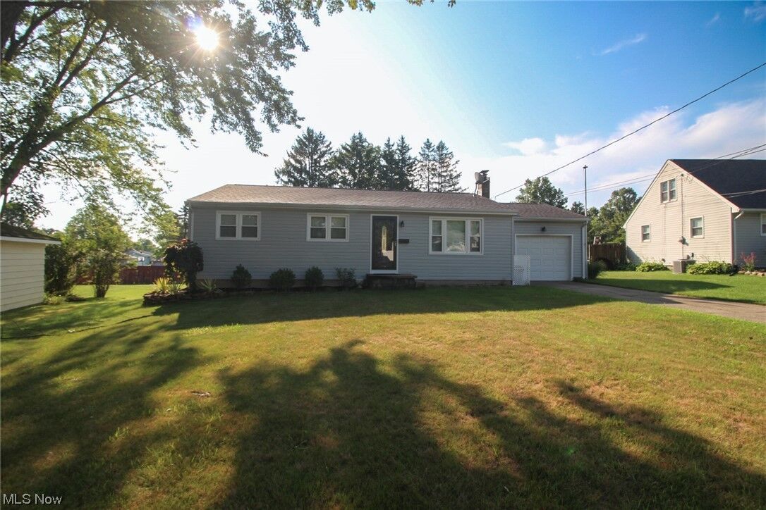 Property Photo:  9 Cathy Way  OH 44512 