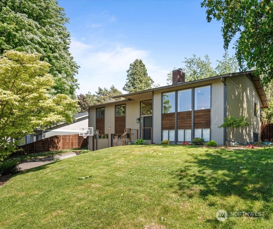 Property Photo:  315 SE Highland Park Drive  WA 99324 