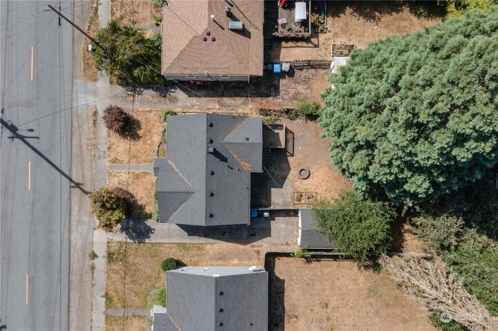 Property Photo: 602 11th Street NW WA 98371