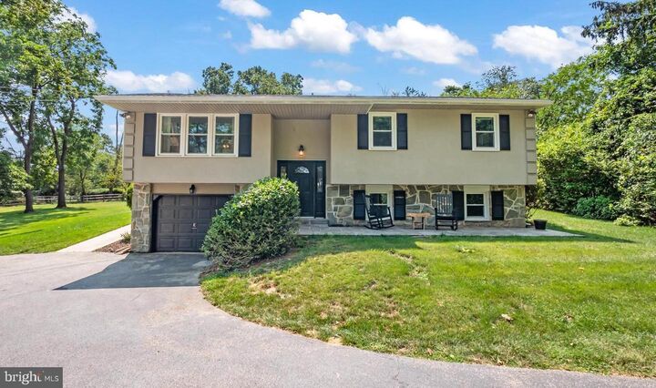 84 Mount Kirk Avenue  Eagleville PA 19403 photo