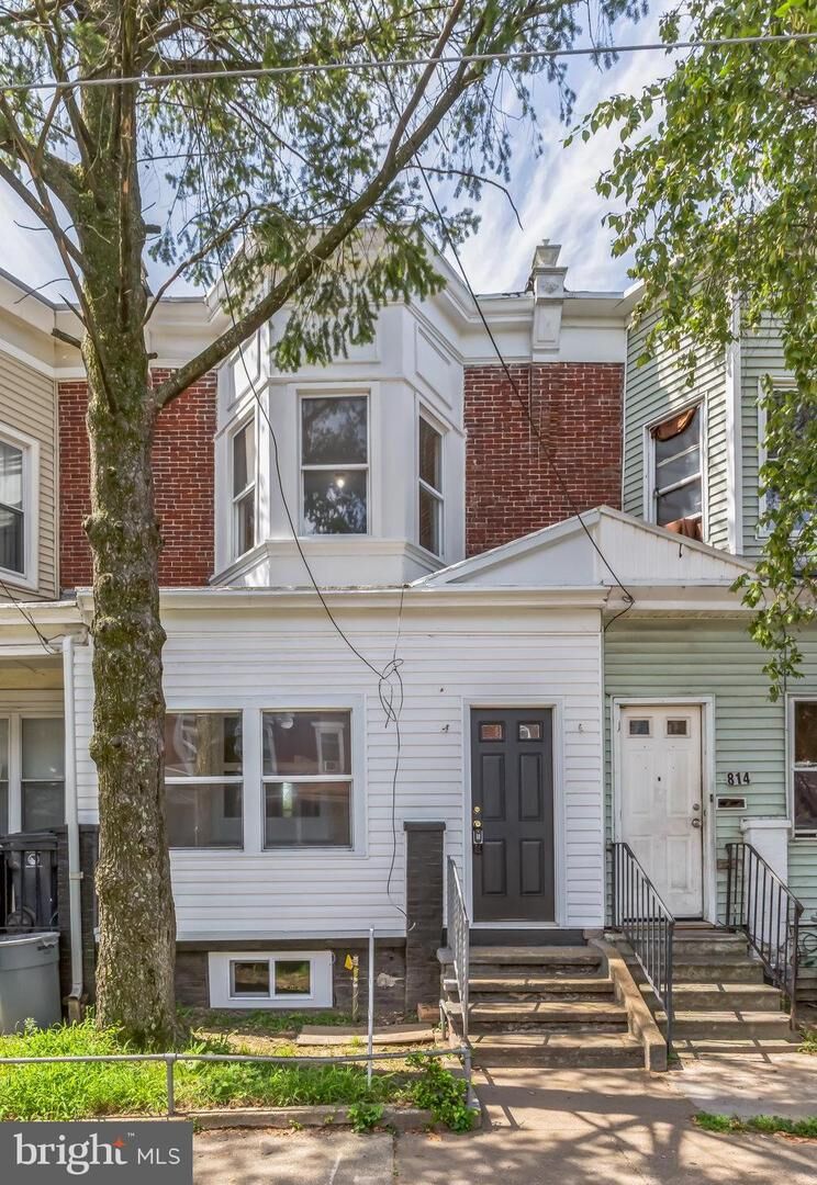 Property Photo:  816 E 17th Street  DE 19802 