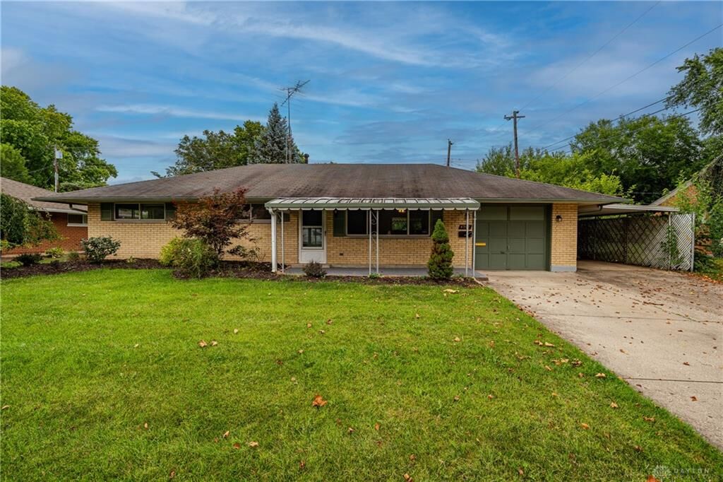 Property Photo: 4792 Loxley Drive OH 45439