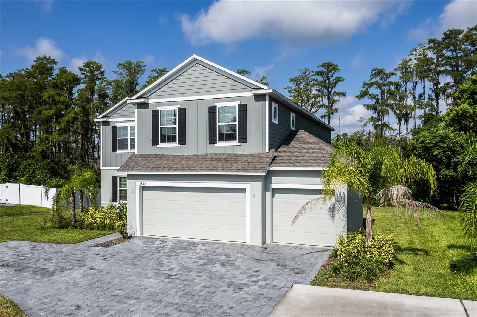 Property Photo:  15187 Silver Eagle Road  FL 34736 