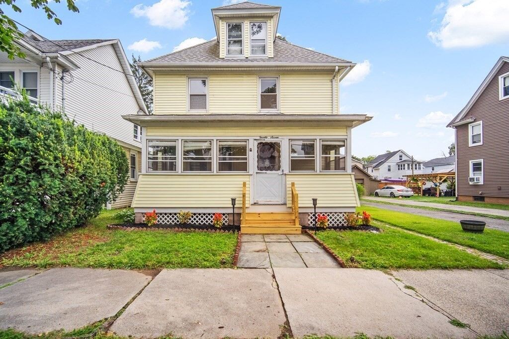 Property Photo:  27 Home St  MA 01104 