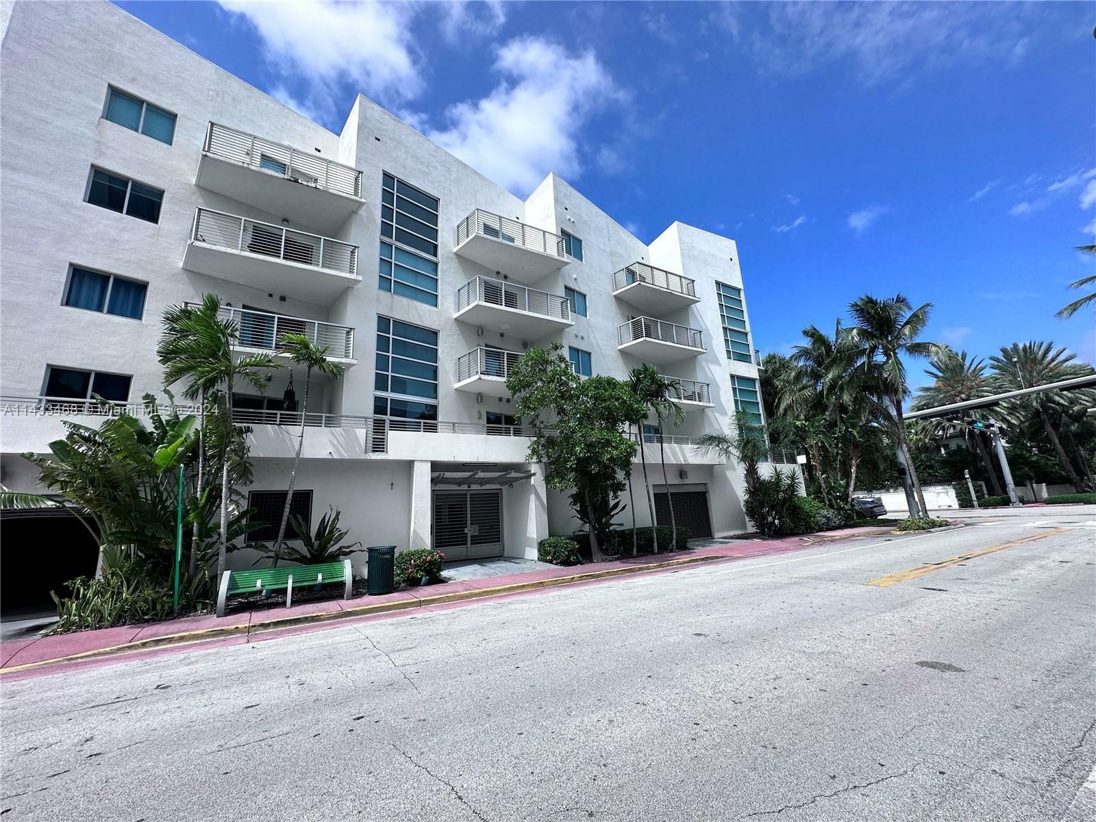 Property Photo:  7700 Collins Ave 3  FL 33141 