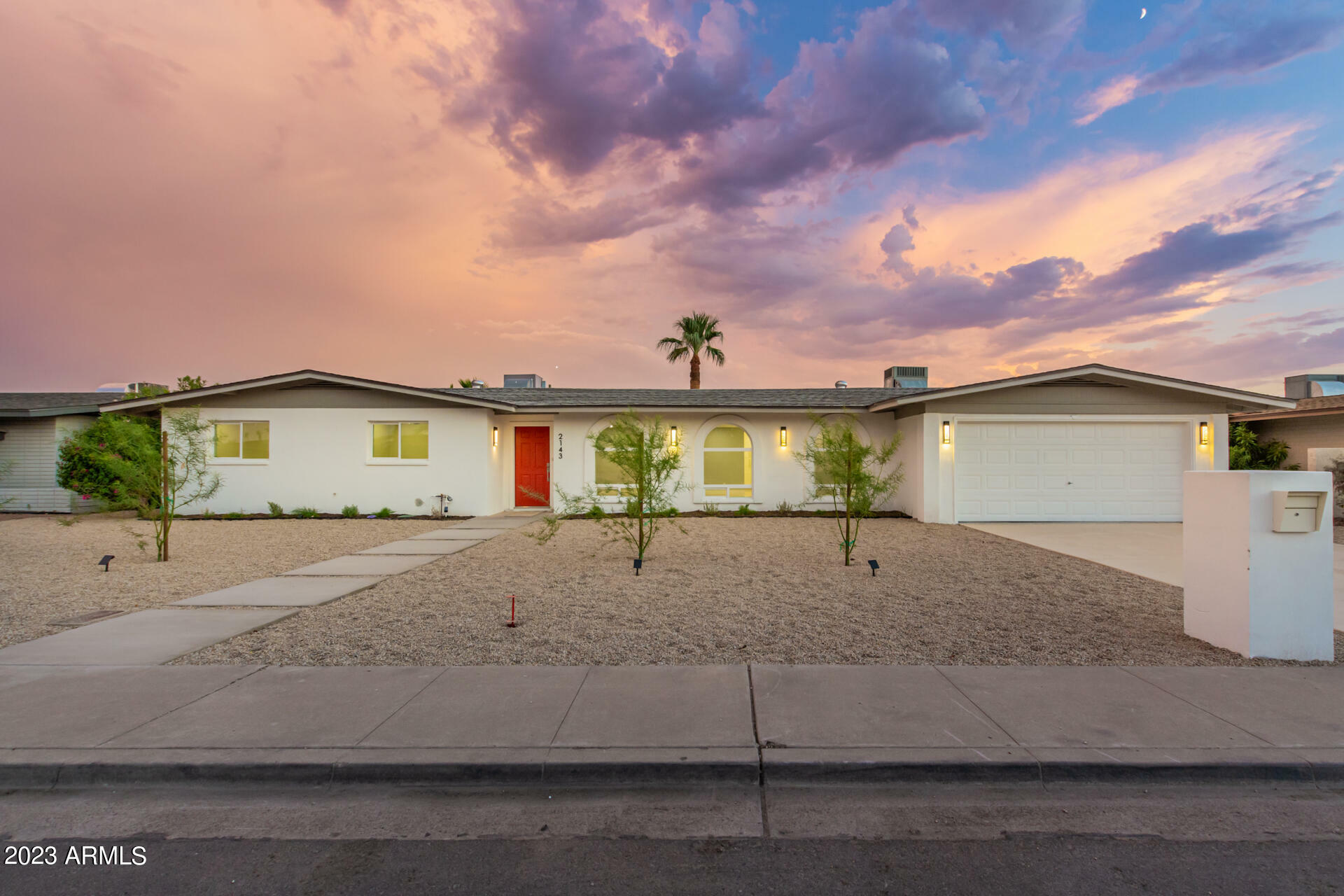 Property Photo:  2143 E Fairfield Street  AZ 85213 