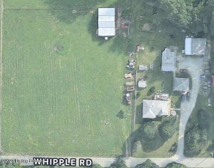 Property Photo: 6807 Whipple Rd KY 40272