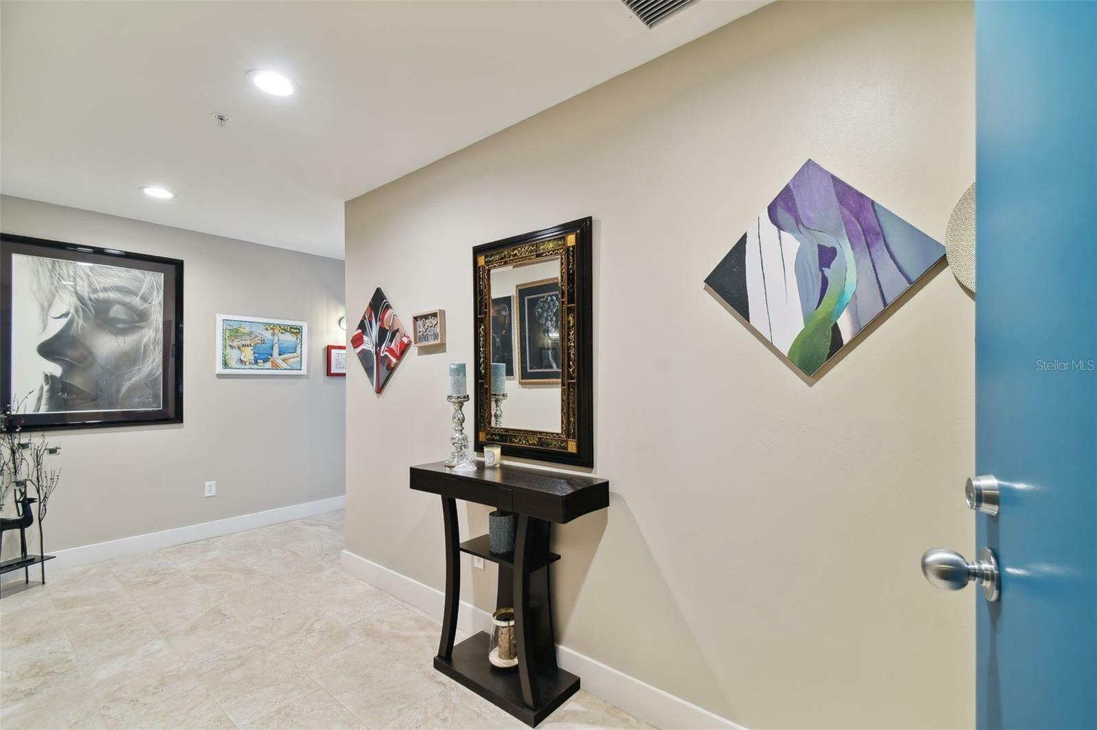 Property Photo:  1120 E Kennedy Boulevard 916  FL 33602 