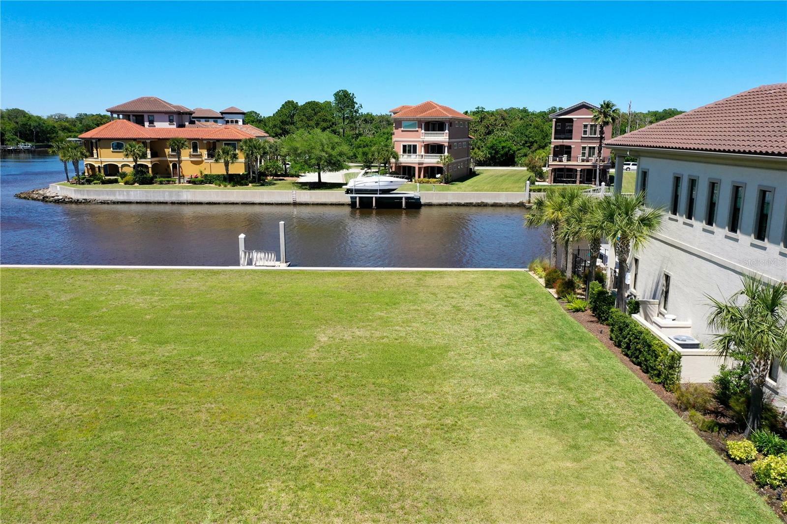 Property Photo:  14 Spinaker Circle  FL 32137 