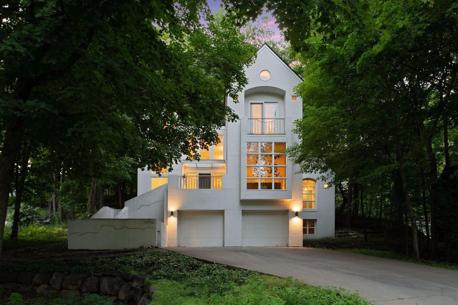 Property Photo: 19750 Waterford Place MN 55331