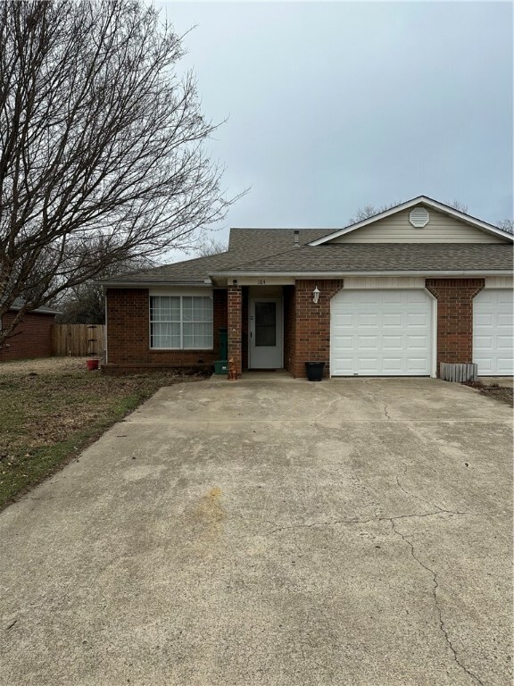 Property Photo:  184 S Killdeer Drive 184-186  AR 72730 