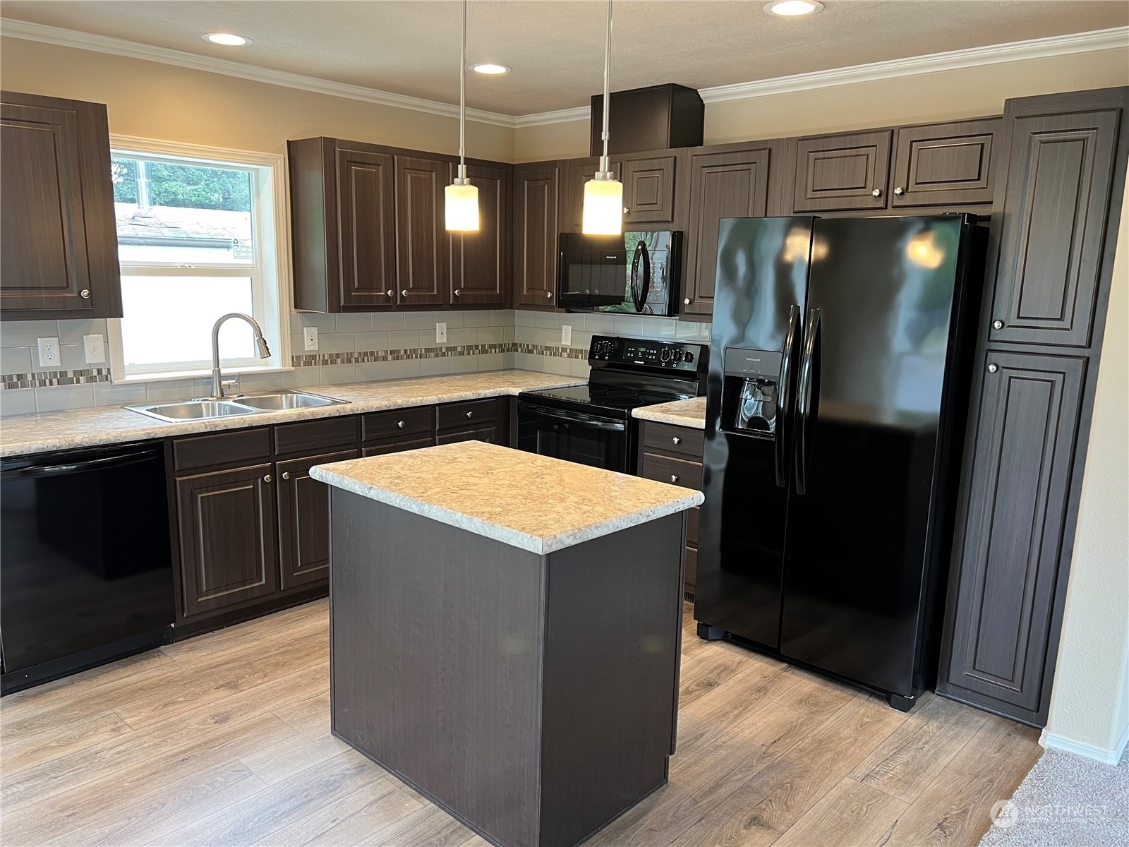 Property Photo: 3371 SE Bielmeier Road 13 WA 98367