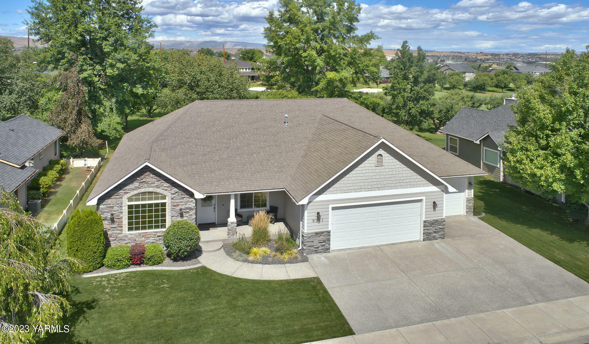 9301 Honeycrisp Ct  Yakima WA 98903 photo