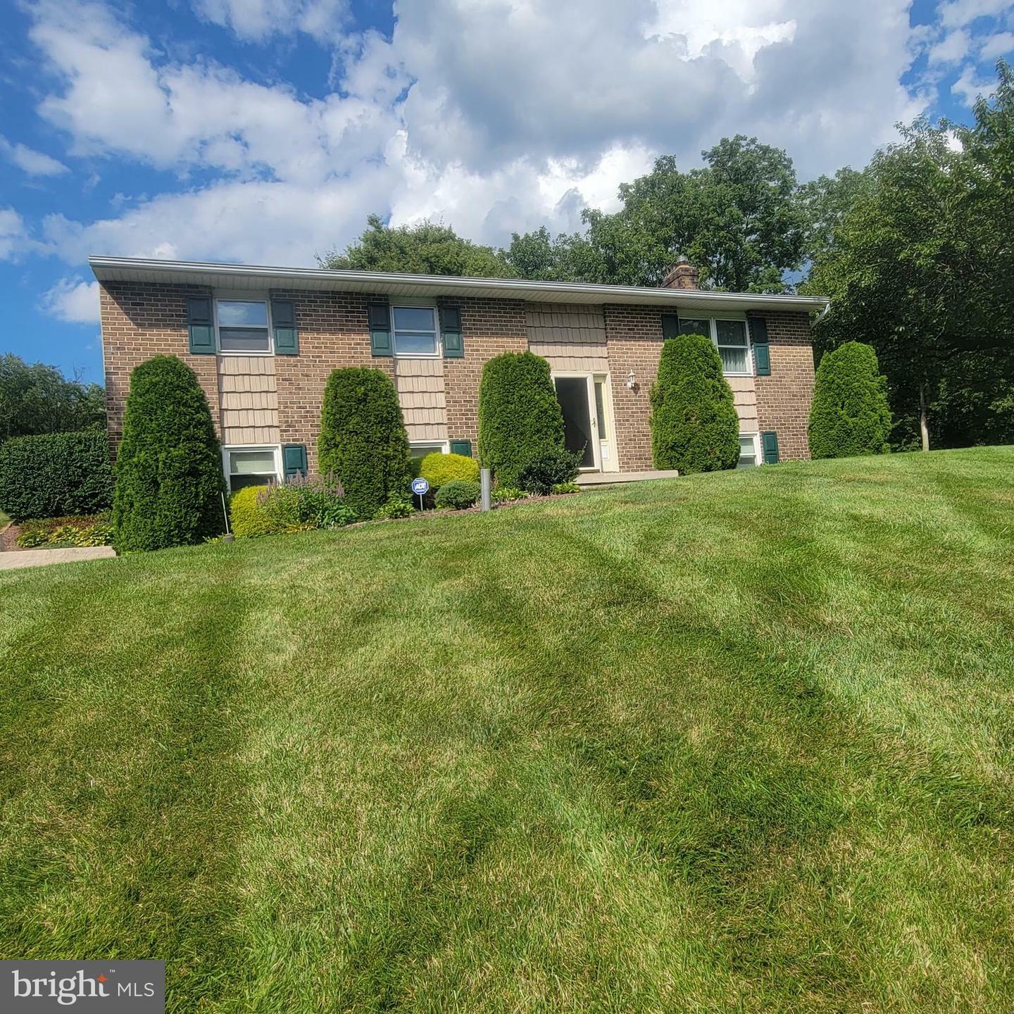 Property Photo:  2 Jean Drive  PA 17003 