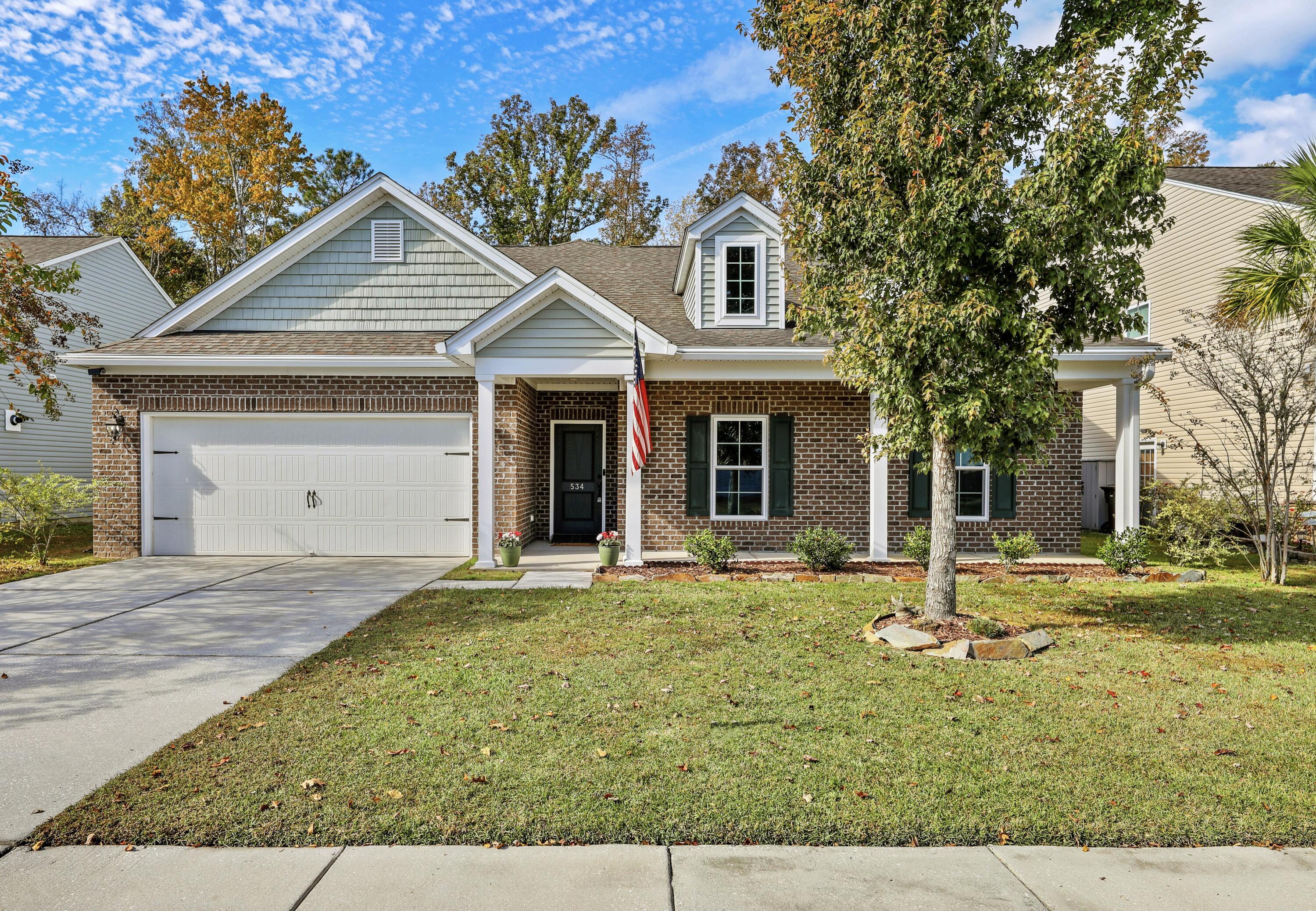 Property Photo:  534 Mountain Laurel Circle  SC 29445 