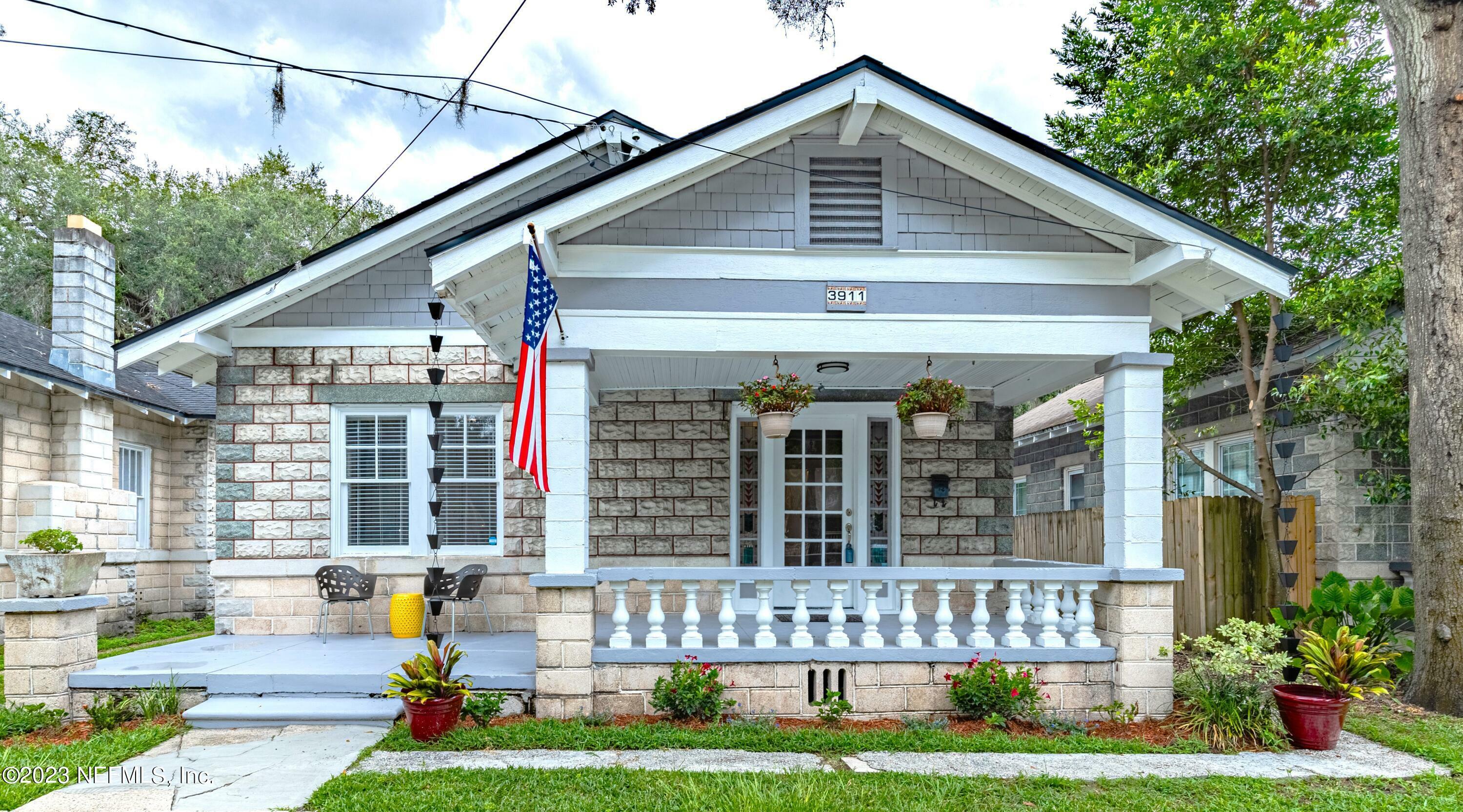 Property Photo: 3911 Herschel St FL 32205