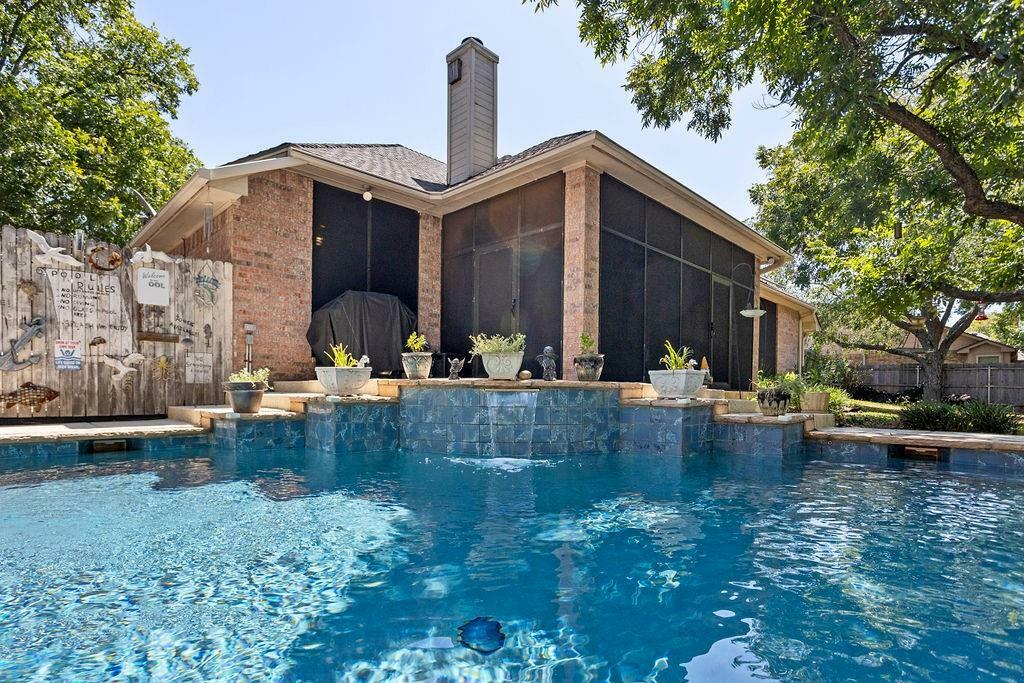 Photo de la propriété:  8904 Pleasant Hill Drive  TX 76049 