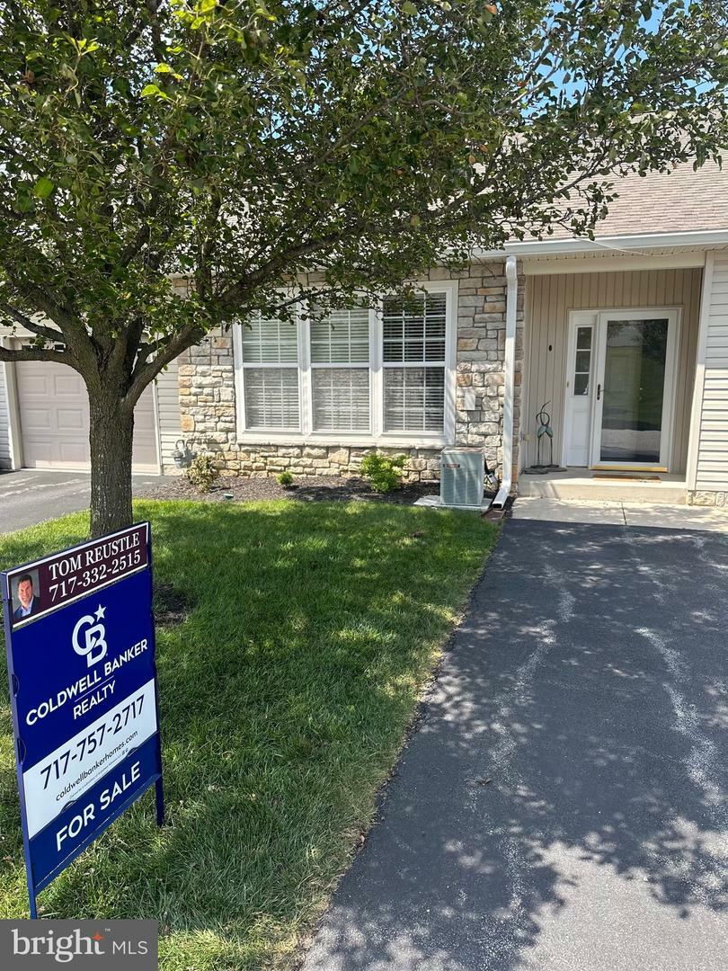 Property Photo: 1005 S Marshview Road 1005 PA 17363