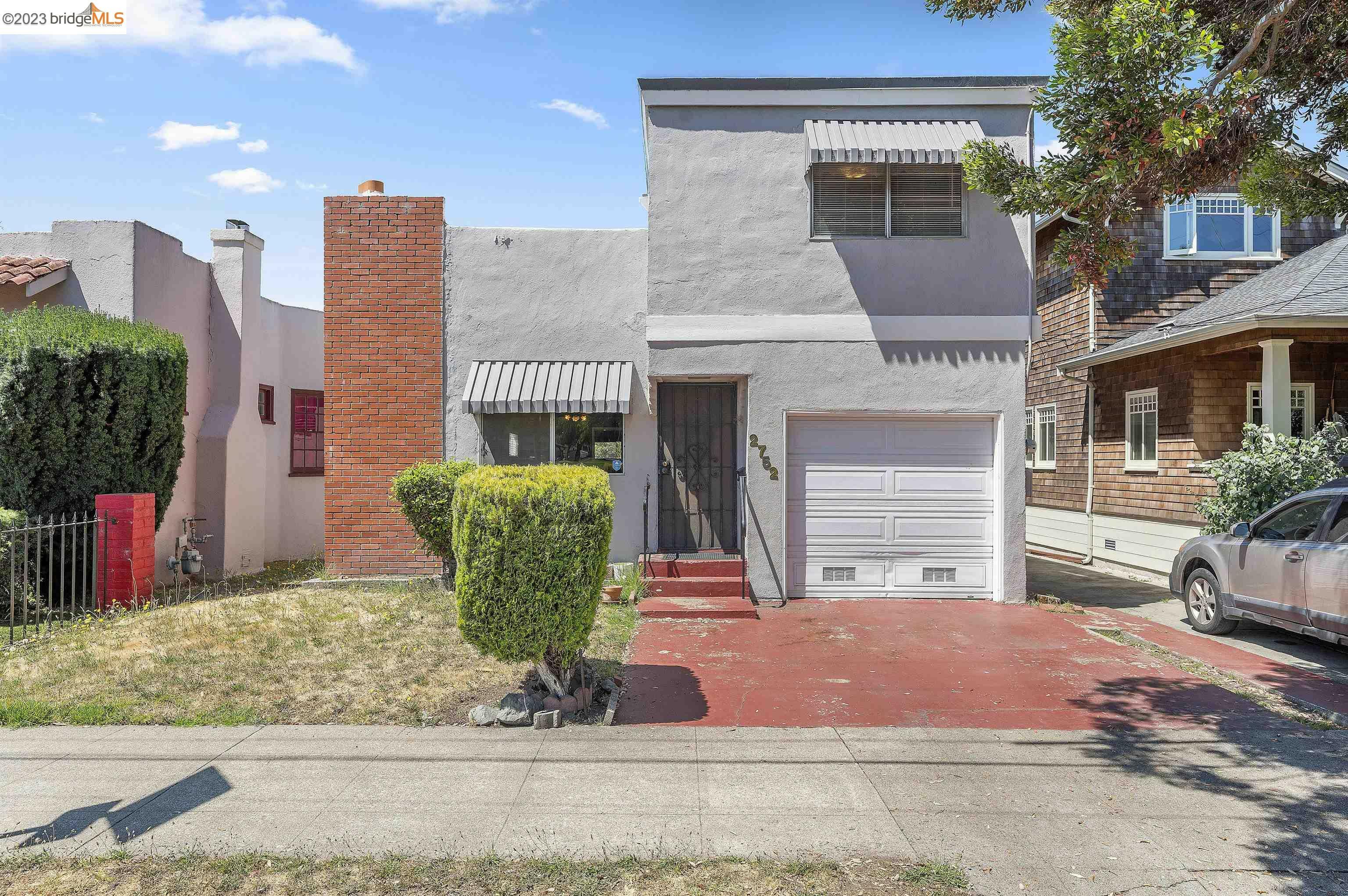 Property Photo:  2752 Mabel St  CA 94702 