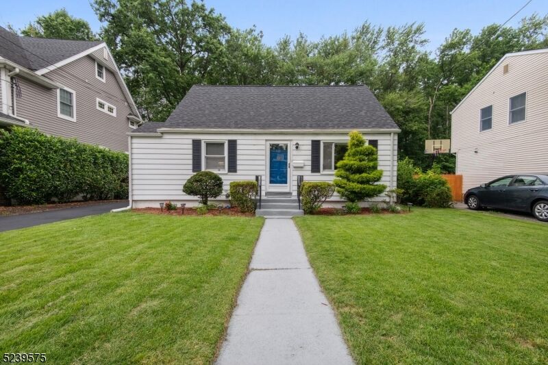 Property Photo: 661 Briarcliff Ave NJ 07607