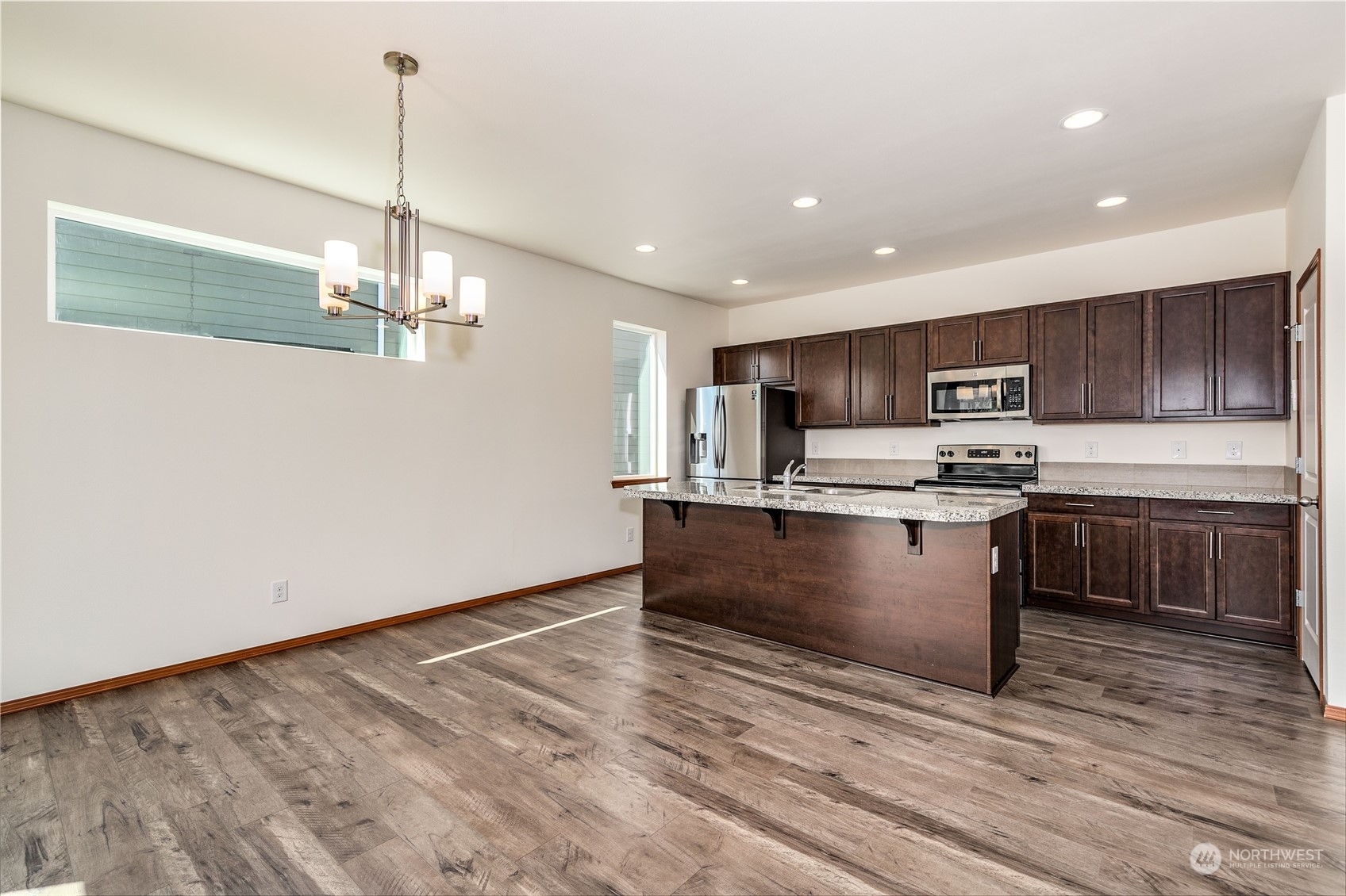 Property Photo: 5040 Onalaska Loop SE WA 98367