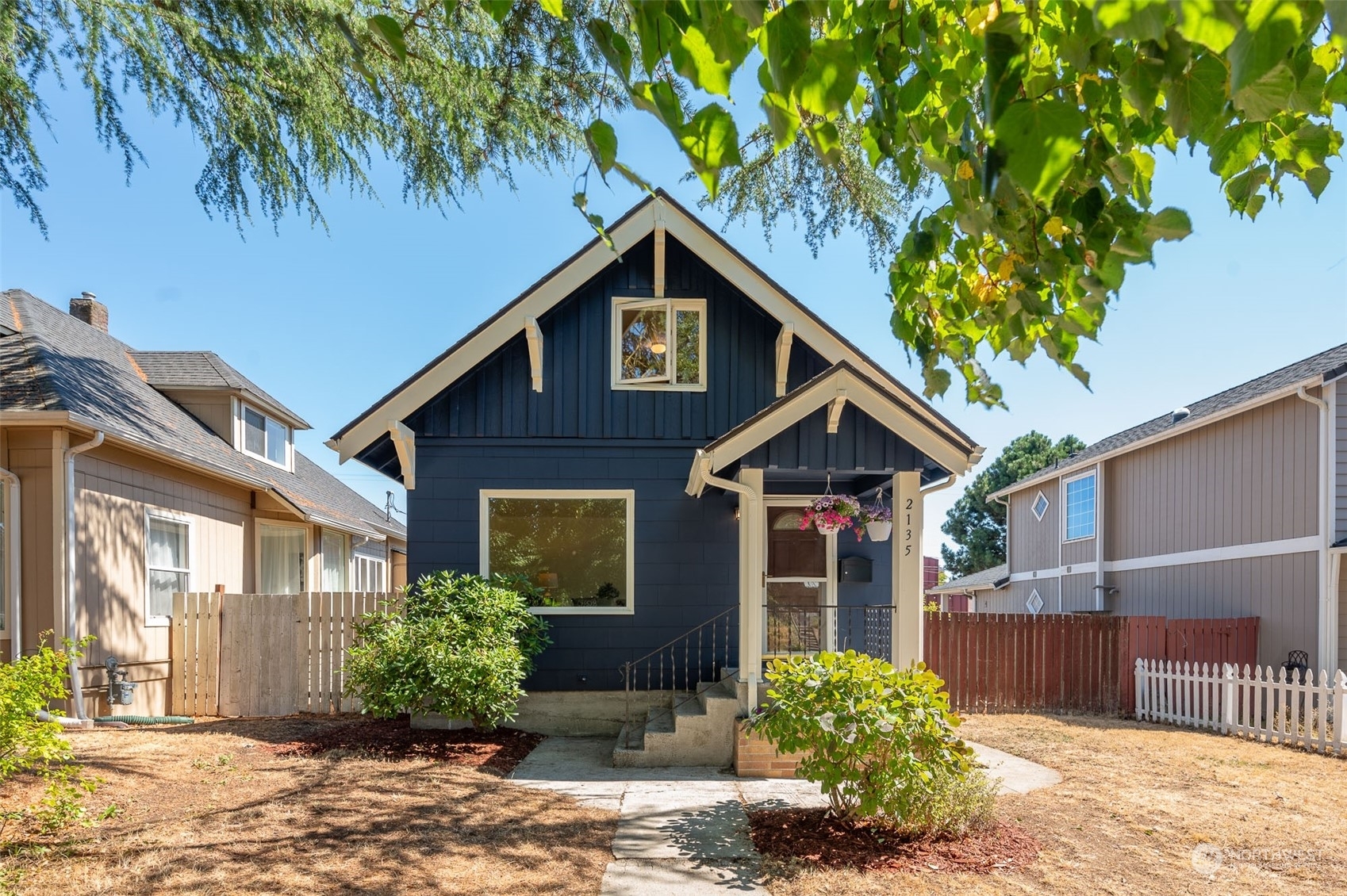 Property Photo:  2135 S L Street  WA 98405 