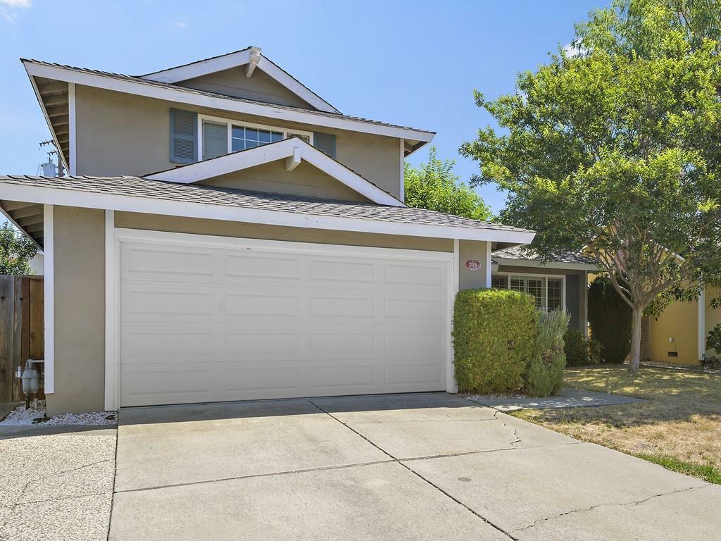 Property Photo: 205 Beegum Way CA 95123