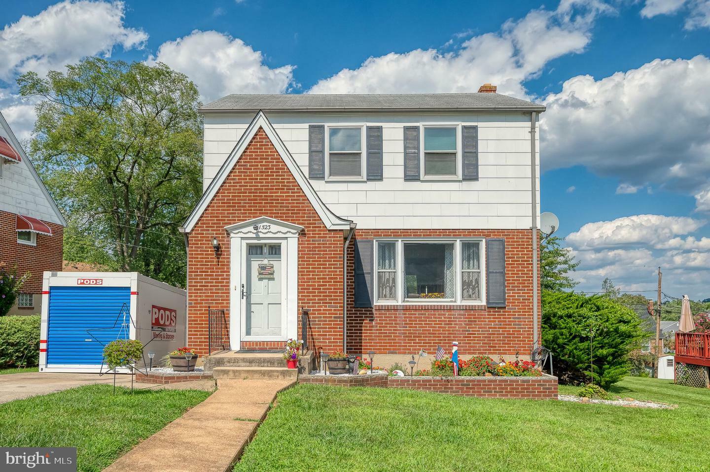 Property Photo: 1523 Brian Rd MD 21237